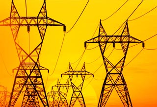 UP CM instructs officers to take necessary action to further improve the power situation 
