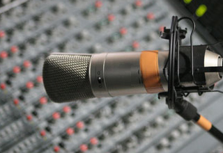 FM radios can double revenues in 5 years: CRISIL