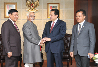 India and Indonesia poised for expanding existing commercial relations: Hamid Ansari