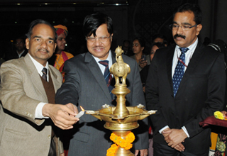'Woollen of India' - National Level Special Handloom Expo being held at Janpath