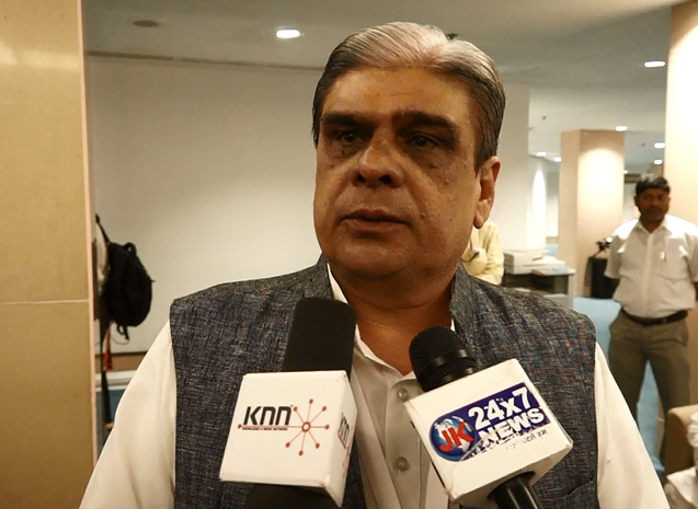 Ministry to ensure timely payment by PSUs to MSMEs: Haribhai to KNN