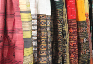 Yarn Bank, Market & Design development centres for Andhra handloom clusters