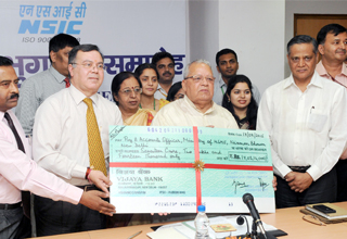 NSIC pays record dividend of Rs 17.02 crore for 2014-15 to the MSME Ministry