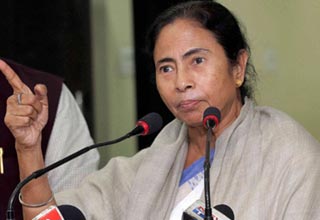 Rural Craft Hub of Bengal to showcase their artistes in Paris: Mamata Banerjee