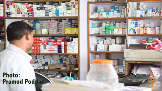 Sales turnover of pharmaceutical products was Rs 1,20,000 cr in 2012-13