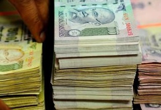 Bank credit growth below 10%; bankers hope revival during upcoming festive season