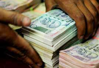 Bank deposits grow 14.8%, credit by 13.8% (YoY): RBI