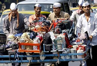 Mumbai Dabbawala have annual turnover of 70 to 80 crores despite minimal use of technology