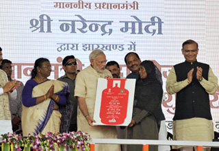 5,000 BPL households in Jharkhand get LPG connection