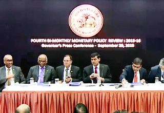 RBI's top officials interact with researchers, analysts regarding rate cut