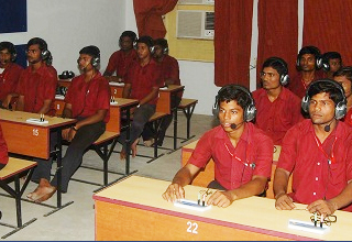 Govt for setting up more skill development centres in backward regions of UP