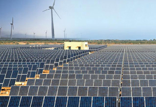 Delhi officials to take Gujarat lessons on solar energy, river cleaning 