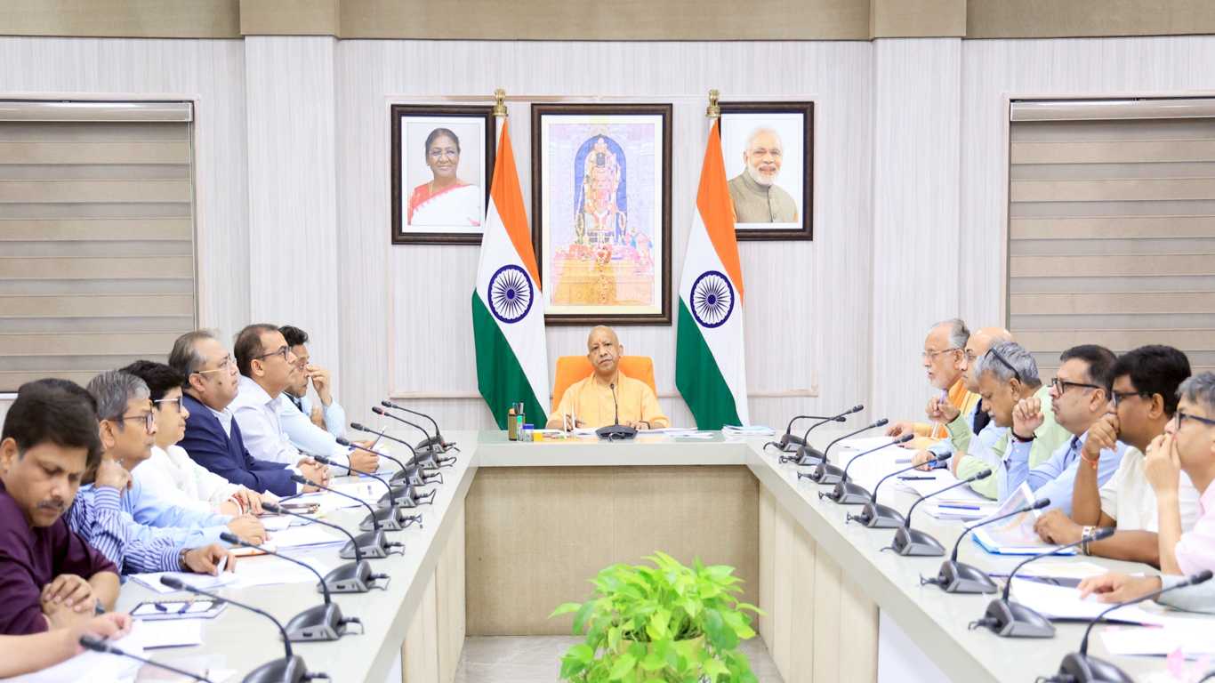CM Yogi Seeks Faster UP Budget Utilisation, Sets 70% Approval and 60% Spending Targets in Two Months